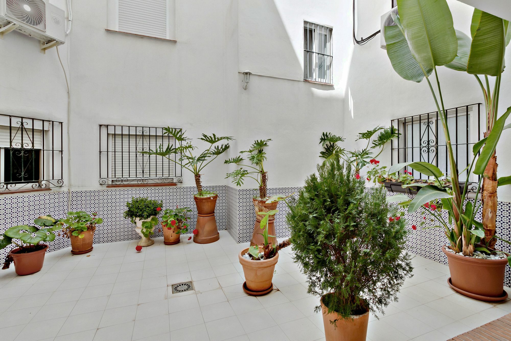 Del Parque Flats - Parras Apartment Малага Екстериор снимка